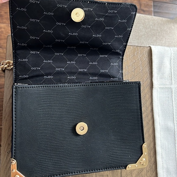 Aldo crossbody and shoulder bag, gently used. - Picture 2 of 5